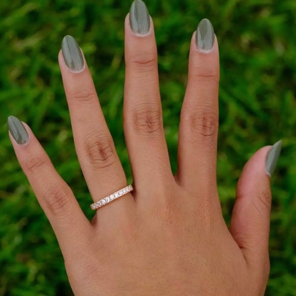 ✨18K Dainty Rose Gold Eternity Band✨ - Picture 3 of 4